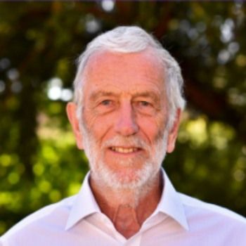 [Photo of Dave Lister]